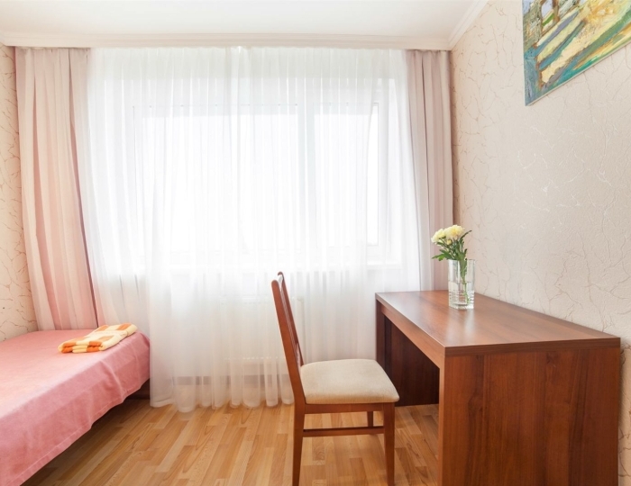 Улучшенный двухкомнатный номер – корпус «Антей». - Курортный комплекс «Песочная Бухта» Севастополь