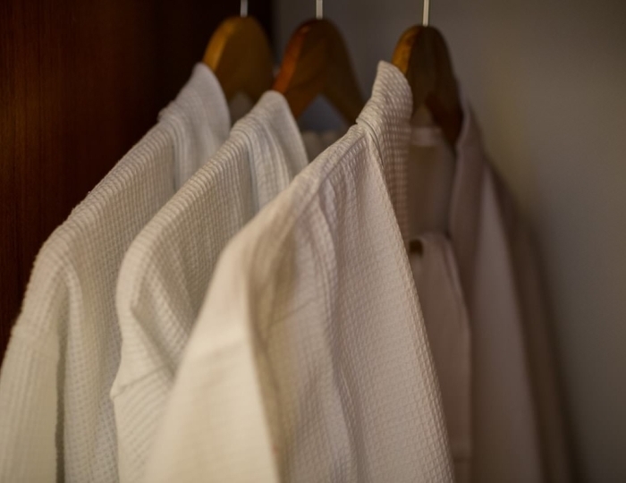 Полулюкс – корпус «Посейдон». - Курортный комплекс «Песочная Бухта» Севастополь