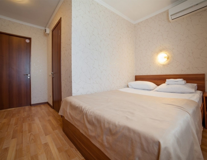 Стандартный номер - корпус «Антей». - Курортный комплекс «Песочная Бухта» Севастополь